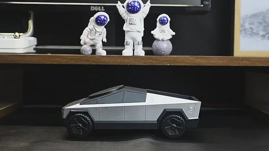 Cybertruck 3-in-1 MagSafe Fast Wireless Charger